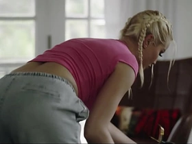 Parasited Futa Transformation - Cherry Kiss gets infected And Turns Into mating Hungry Shemale free asian boys mating uncaring porn videos