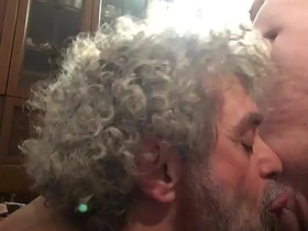 Pompini a gogò... Nypster succhia minkie di ogni colore e dimensione e beve la sborra asian gay sex videos thevid