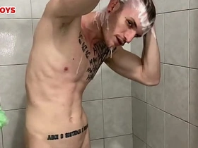 Carmona e flagrado em momentos íntimos no banho - Vídeo Completo em sheer.com/unsboys asian dirty gay sex videos