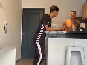 SENTEI NO MACHO QUE CONHECI DURANTE O TREINO asian webseries gay sex videos