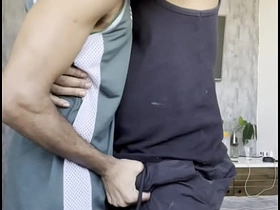 o marido da minha vizinha me fudeu no sigilo muscle gay carnal knowledge videos asian