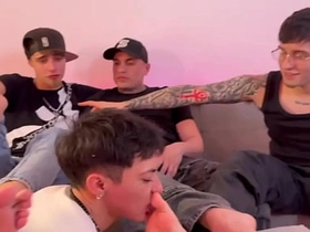 PUTARIA ENTRE BRASILEIRO E ARGENTINOS. - Unorthodox asian big Hawkshaw uncaring sex videos