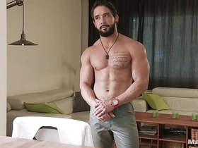 Zack Lemec’s Stripped Waiter Interview - Maskurbate asian gay sex videos asiangaysite.com