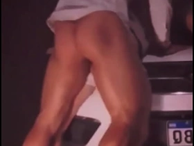 Hacemos cruising fuera de la casa de mi vecino asian webseries happy-go-lucky sex videos