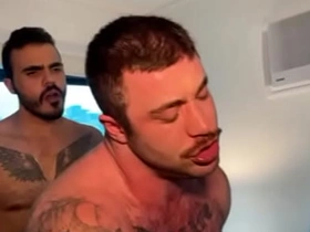 O Blessed Levou dois Paus no Rabo meu e do Pauzudo asian tamil sex videos gay