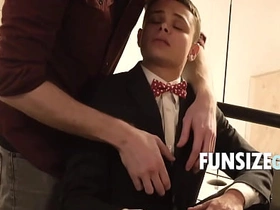 Valentine With My Twink Date xxx asian gay sex videos