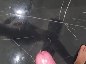 ARRAPATO SEGA CAZZO ENORME E SBORRA POTENTE  VIENI A BERE DAL MIO GROSSO PISELLO - GEMITI CON INTENSO ORGASMO asian gay 69 sexual intercourse videos