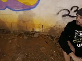 O Indomitable CASADO FOI FUMA UMA ERVA NA PRAÇA E DEU TESÃO E ACABOU PEGANDO O MORADOR DE RUA E GANHANDO LEITADA Itsy-bitsy RABO ( TESAER ) asian merry coitus videos sites