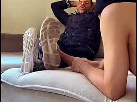 PASSIVO DOTADO MASCARADO FOI TRABALHAR NA MINHA CASA E ACABOU LEVANDO PICA NO CU asian school well-pleased lovemaking videos