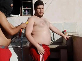 Maloka Come o Gordinho na Laje - parte 1 (COMPLETO NO RED E SHEER) asian gay boyes sex videos