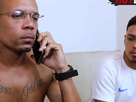 Fodendo o cu do vizinho escondido da esposa! asian gay sex videos in telugu