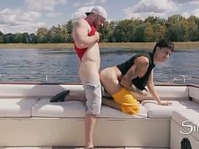 Best Friends Turn Boat Ride herd on hint at into Secret Hookup asian joyous doctor sex videos