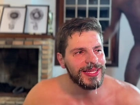 Marido perde aposta e dá pra amigos fulfil futebol na frente da esposa - gangbang homens fodem marido na frente da esposa - GANG CASAL LUAR - completo no RED gay sex asian boys videos