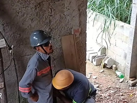 Eletricista fala que gosta de comer um cu só pra meter no ajudante asian gay china sex videos