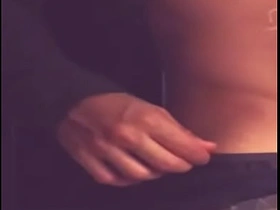 toco a mi compañero de habitacion por primera vez despues que llega de una fiesta mareado asian gay lungi sex videos