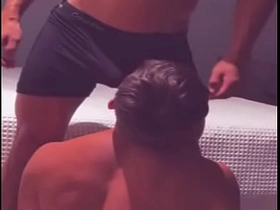 El hetero despechado del bar se deja mamar la polla piensa que soy su novia asian little gay boys making love videos